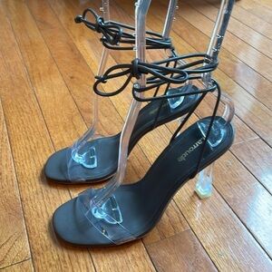 🗑️Larroude Gloria sandal leather and vinyl heel sandals